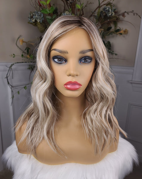 "Niki"- lace front, deep middle shiftable partial monofilament (butter blonde)