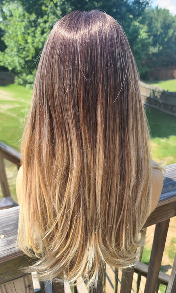 "Daytona" - Lace front, full monifilament (Caramel Balayage)