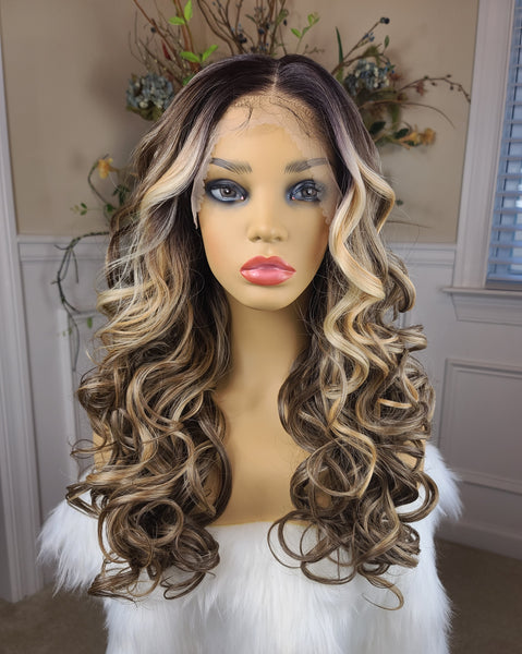 "Bailey" - Lace front, deep middle shiftable part (wavy, curly)